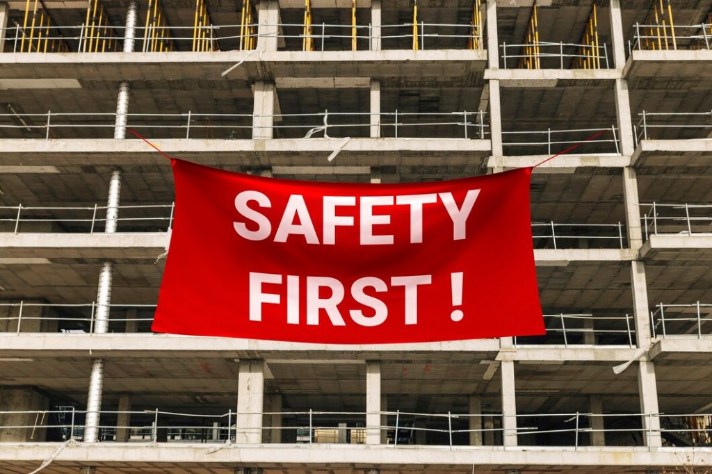 Safety Signage for Apartment Complexes