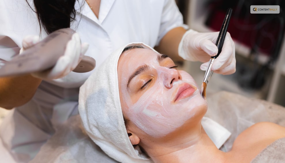 Salary and Job Outlook for Estheticians
