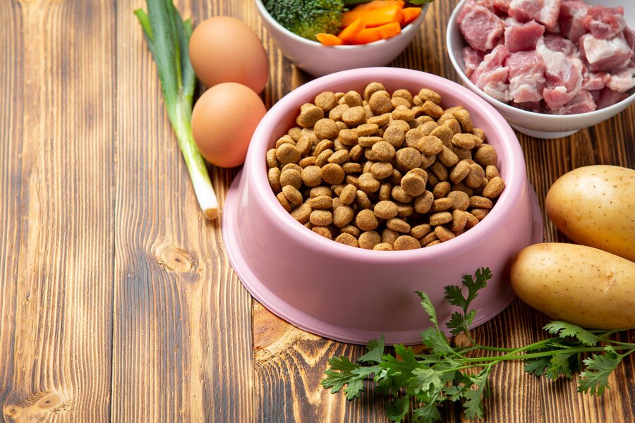Nutritional Superiority Of A Raw Cat Food Diet  