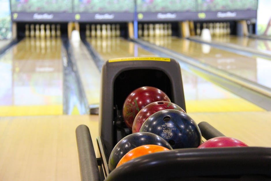 Essential Tips to Choose the Perfect Bowling Ball