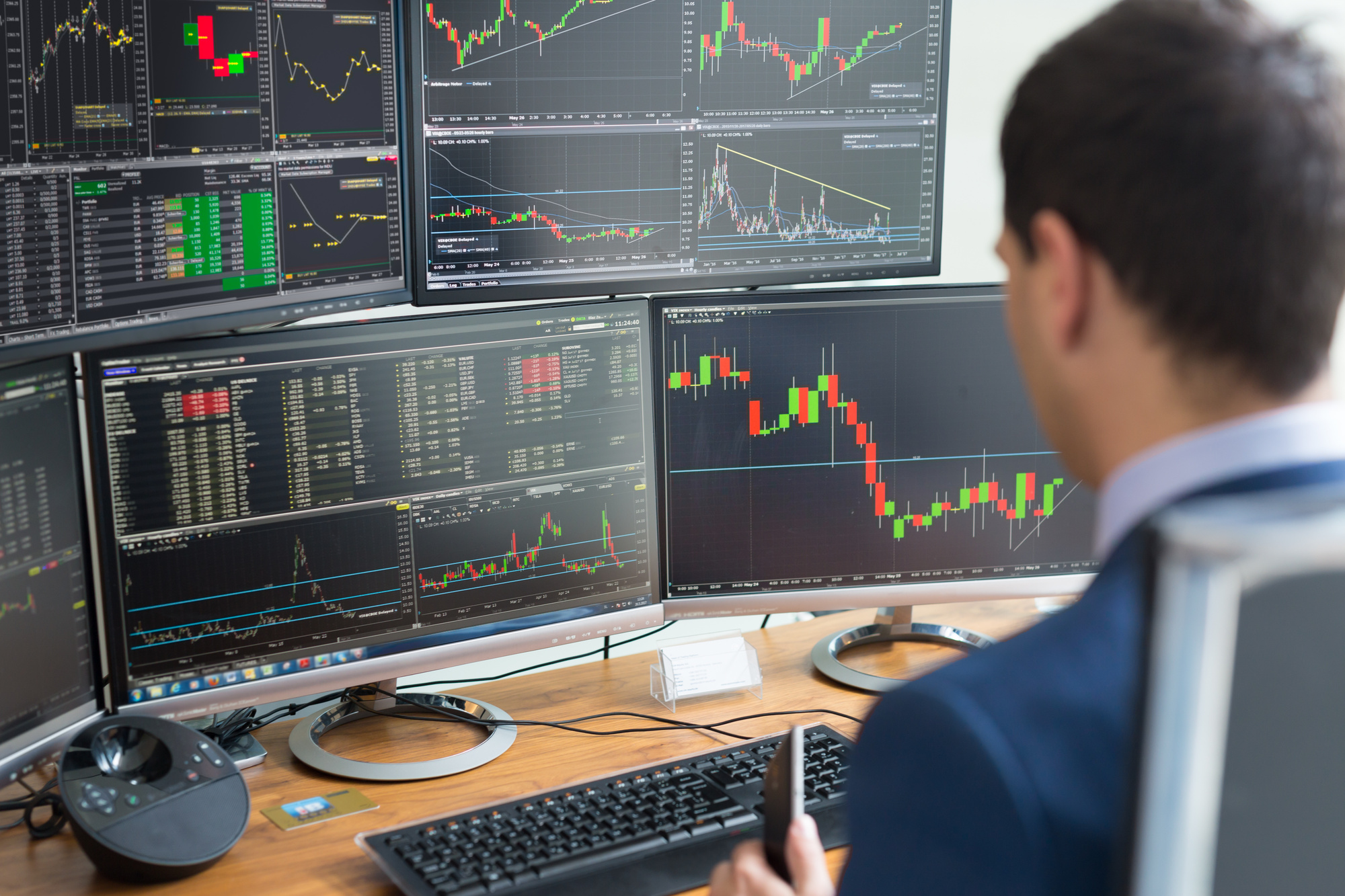 how to become a stockbroker